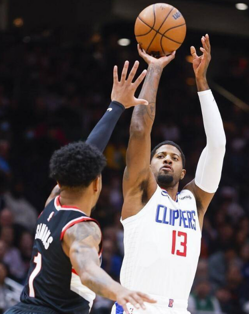 包含洛杉矶快船内部会议纪要流出——国际比赛日篮板制胜，德国杯使命明确，细节决定成败的词条