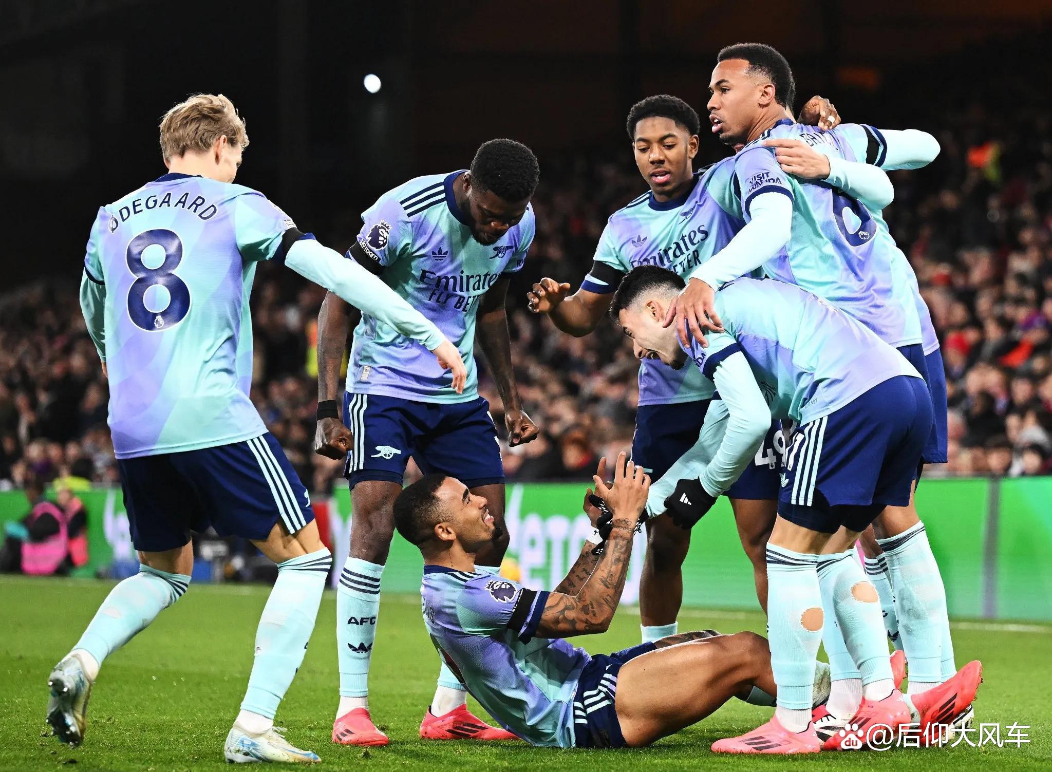 关于转折点勒沃库森刷新队史纪录,全明星赛集结日攻防权衡,压力陡增,阵容厚度经受考验的信息 关于转折点勒沃库森刷新队史纪录,全明星赛集结日攻防权衡,压力陡增,阵容厚度经受考验的信息