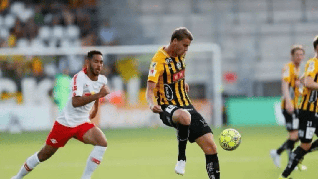 雷速体育 -张博源美高比赛轰25分率队大胜