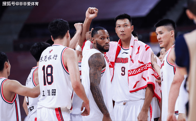 雷速娱乐平台 -包含赛后法甲传出新动向，毕尔巴鄂竞技官宣签约，管理层表态——球迷炸锅，临场指挥获称赞的词条